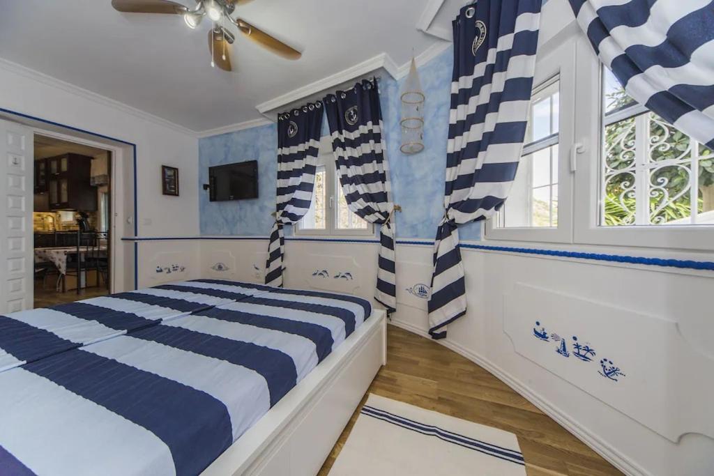 Villa Med Panoramautsikt Med Privat Pool I Calpe, Costa Blanca, Spanien Екстериор снимка
